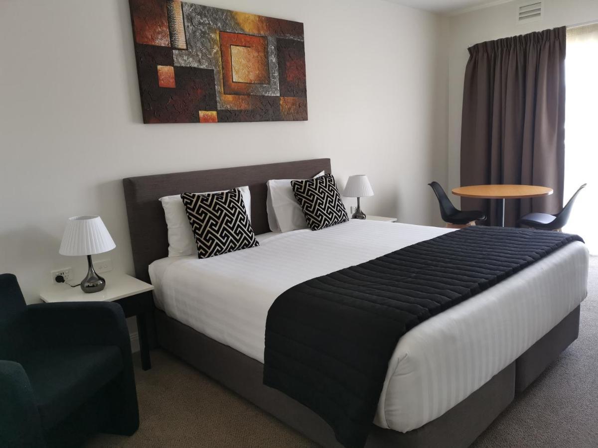 The Abbey Motel Goulburn Dış mekan fotoğraf